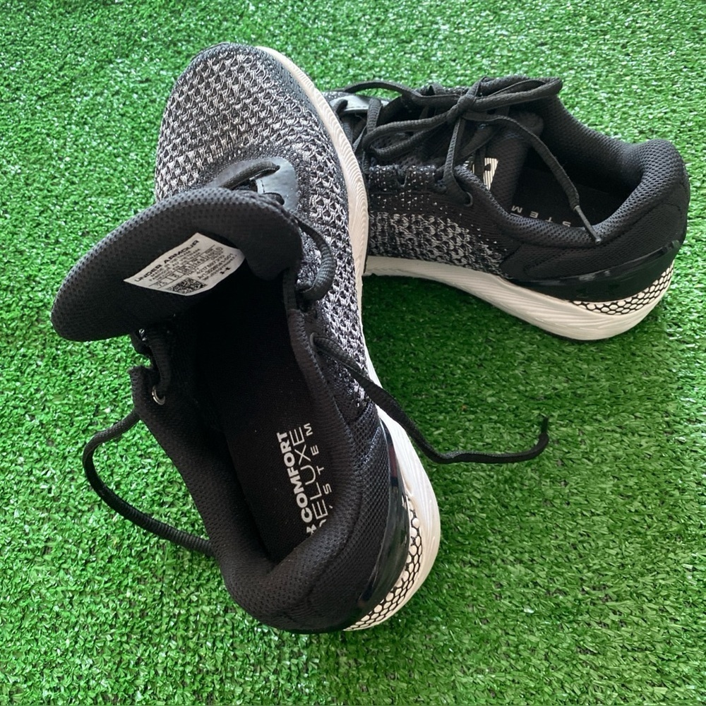 Under Armour HOVR Intake 6 Women’s Running Shoes 7.5 Black White Lightweight V-4 - Picture 5 of 9